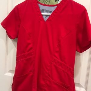 Guc greys nursing scrub set.  Top and bottom